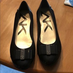 Anne Klein dress flats